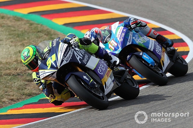 Apostas em corridas de motos, como funcionam, estratégias, tipos de apostas, odds, probabilidades, campeonatos de motociclismo, MotoGP, Superbike World Championship, pilotos de corrida de motos, melhores sites de apostas, dicas de segurança, jogo responsável, limites de apostas.